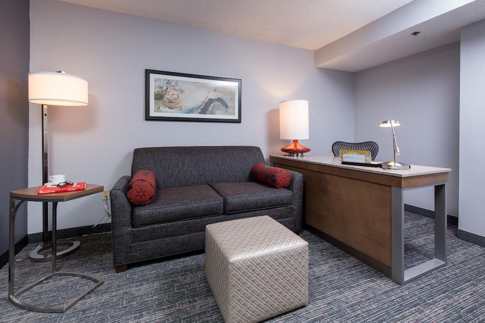 Hilton Garden Inn Atlanta Marietta Smyrna Exterior photo