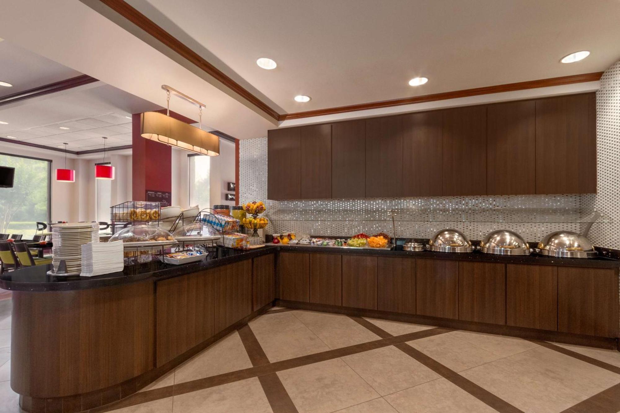 Hilton Garden Inn Atlanta Marietta Smyrna Exterior photo