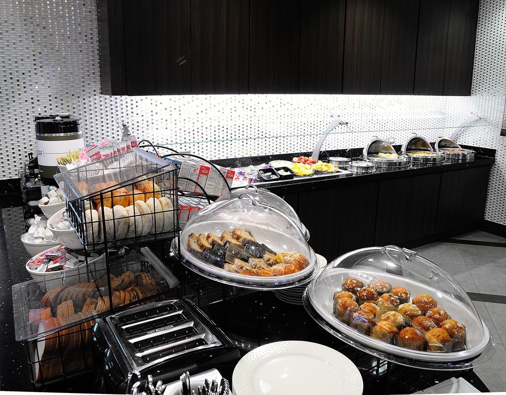 Hilton Garden Inn Atlanta Marietta Smyrna Restaurant photo