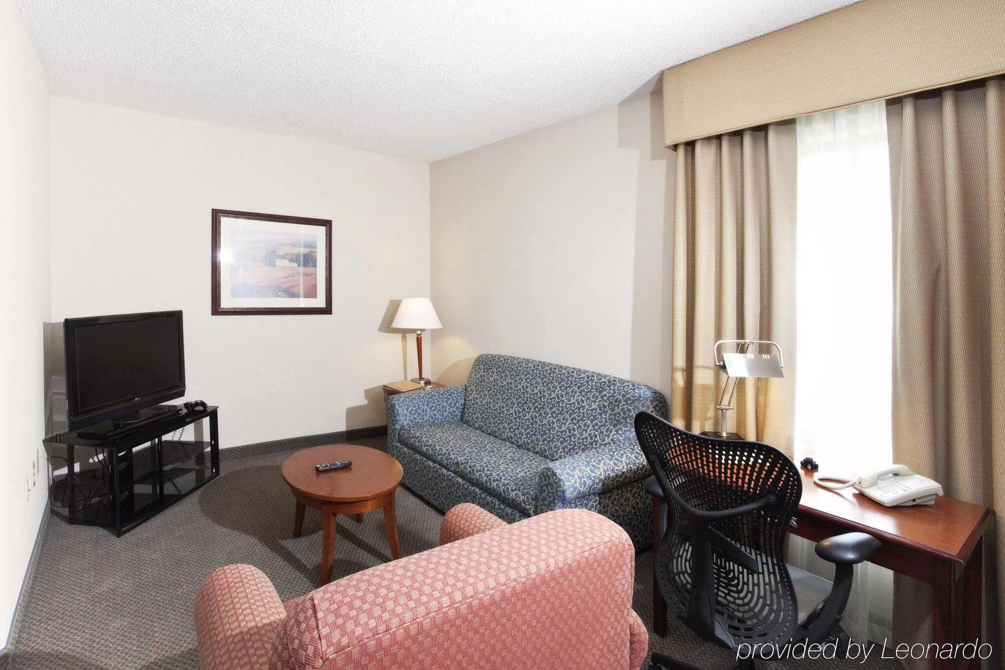Hilton Garden Inn Atlanta Marietta Smyrna Room photo