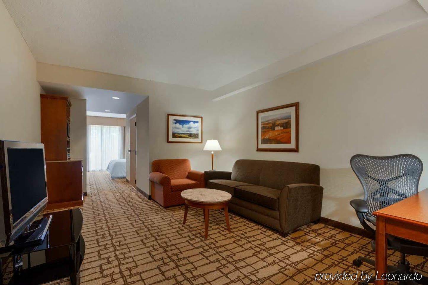 Hilton Garden Inn Atlanta Marietta Smyrna Exterior photo